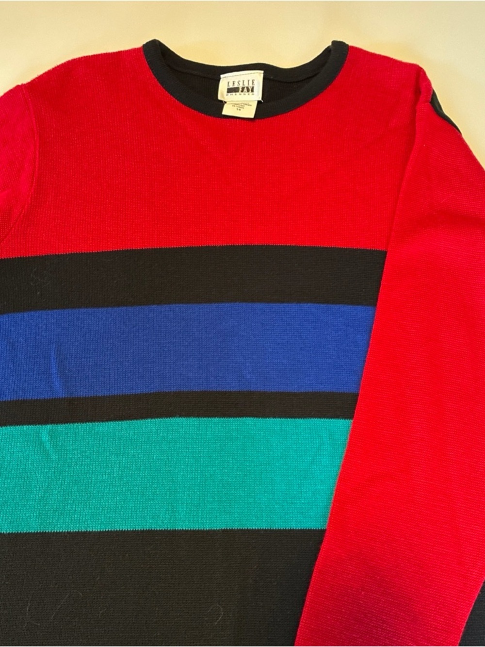 Leslie Fay Red Crewneck Sweater with Black Collar - Picture 3 of 15